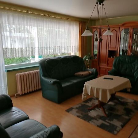 Ferienwohnung Hella ヒンメルプフォルト エクステリア 写真